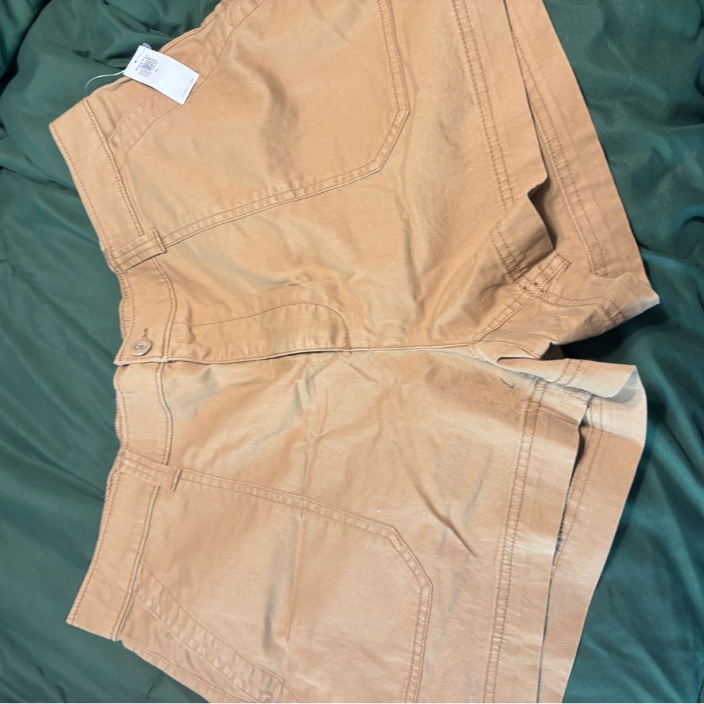 Old Navy Tan Women's Cargo Shorts